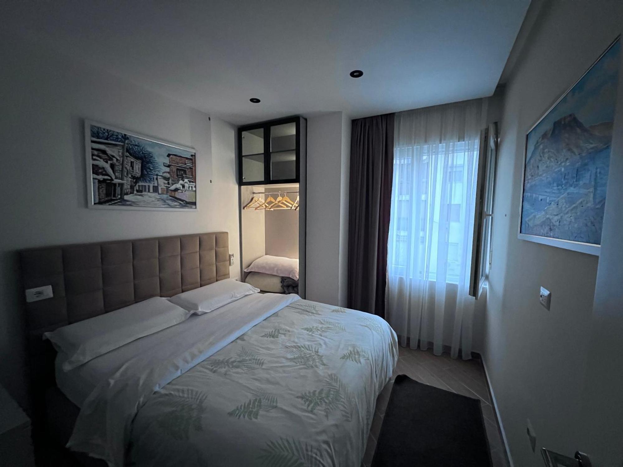 Sunrise Apartament's Apartment