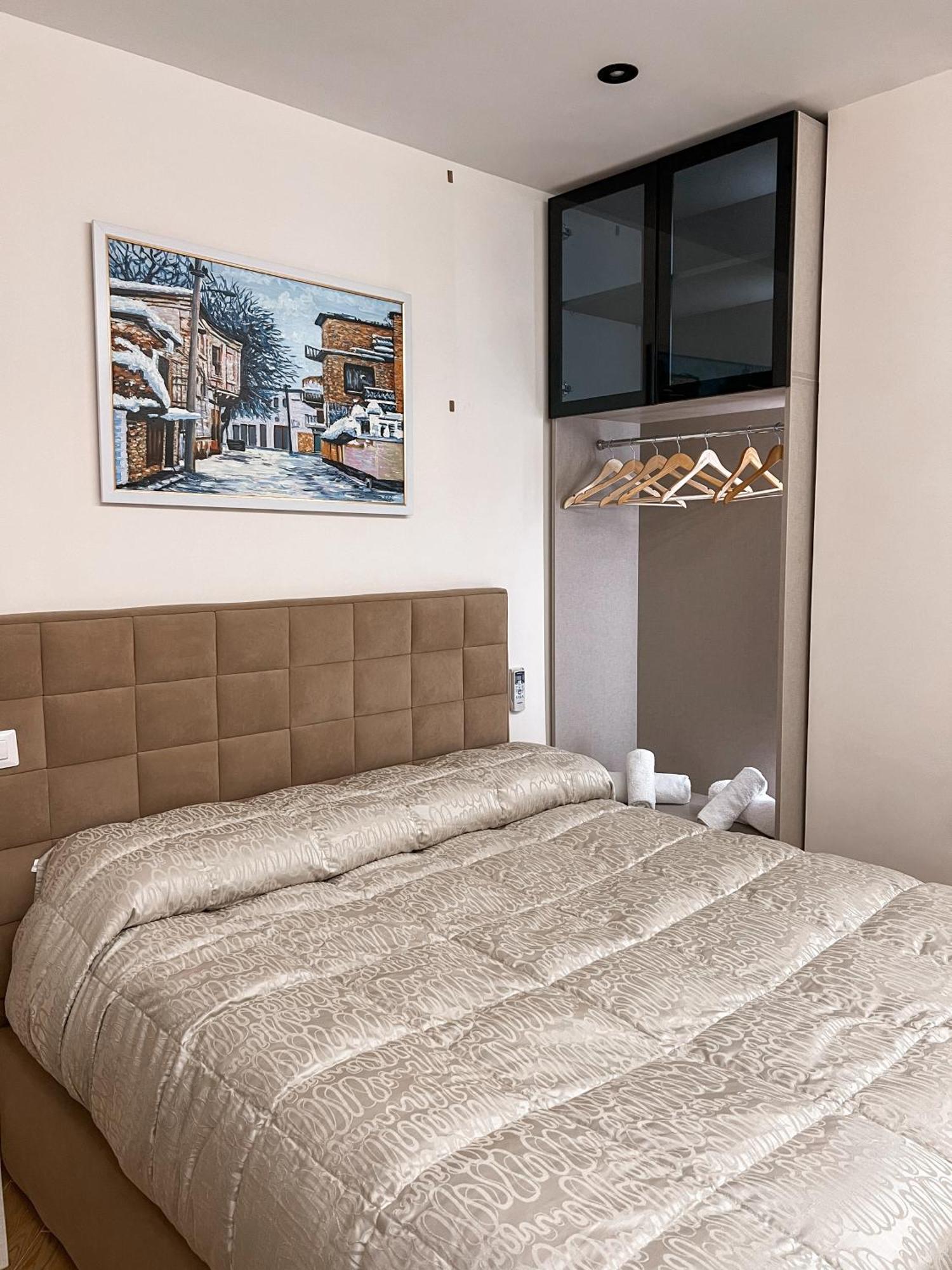 Sunrise Apartament's Apartment *